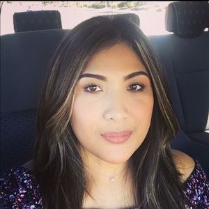 Meet your Posher, Monica